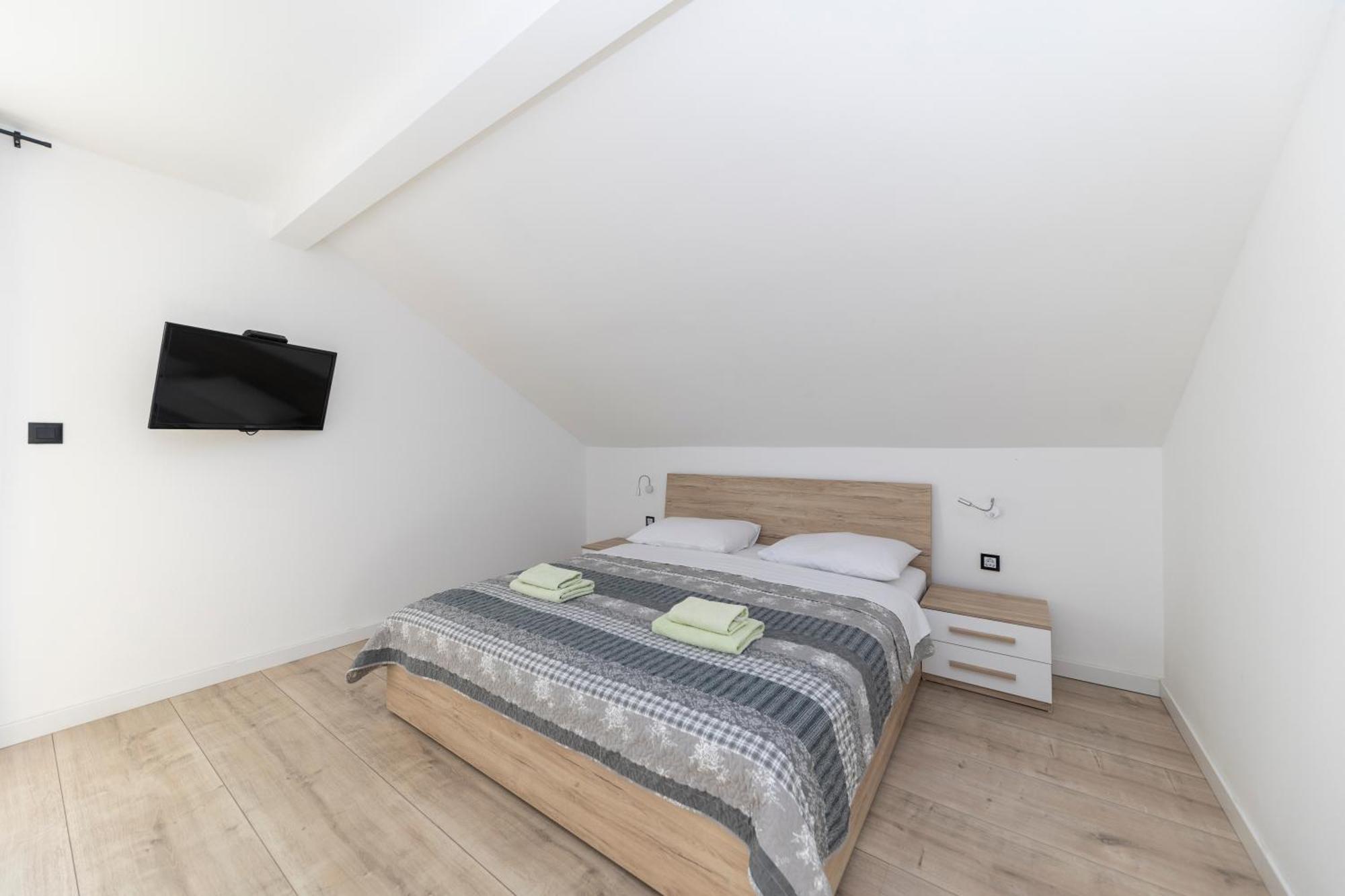 Family Apartments Zadar - Ryanair Exclusive المظهر الخارجي الصورة