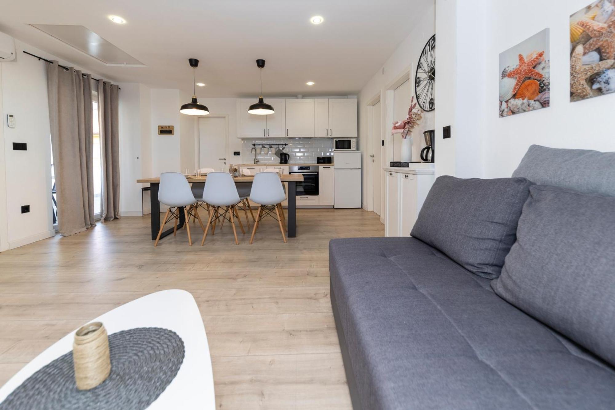 Family Apartments Zadar - Ryanair Exclusive المظهر الخارجي الصورة