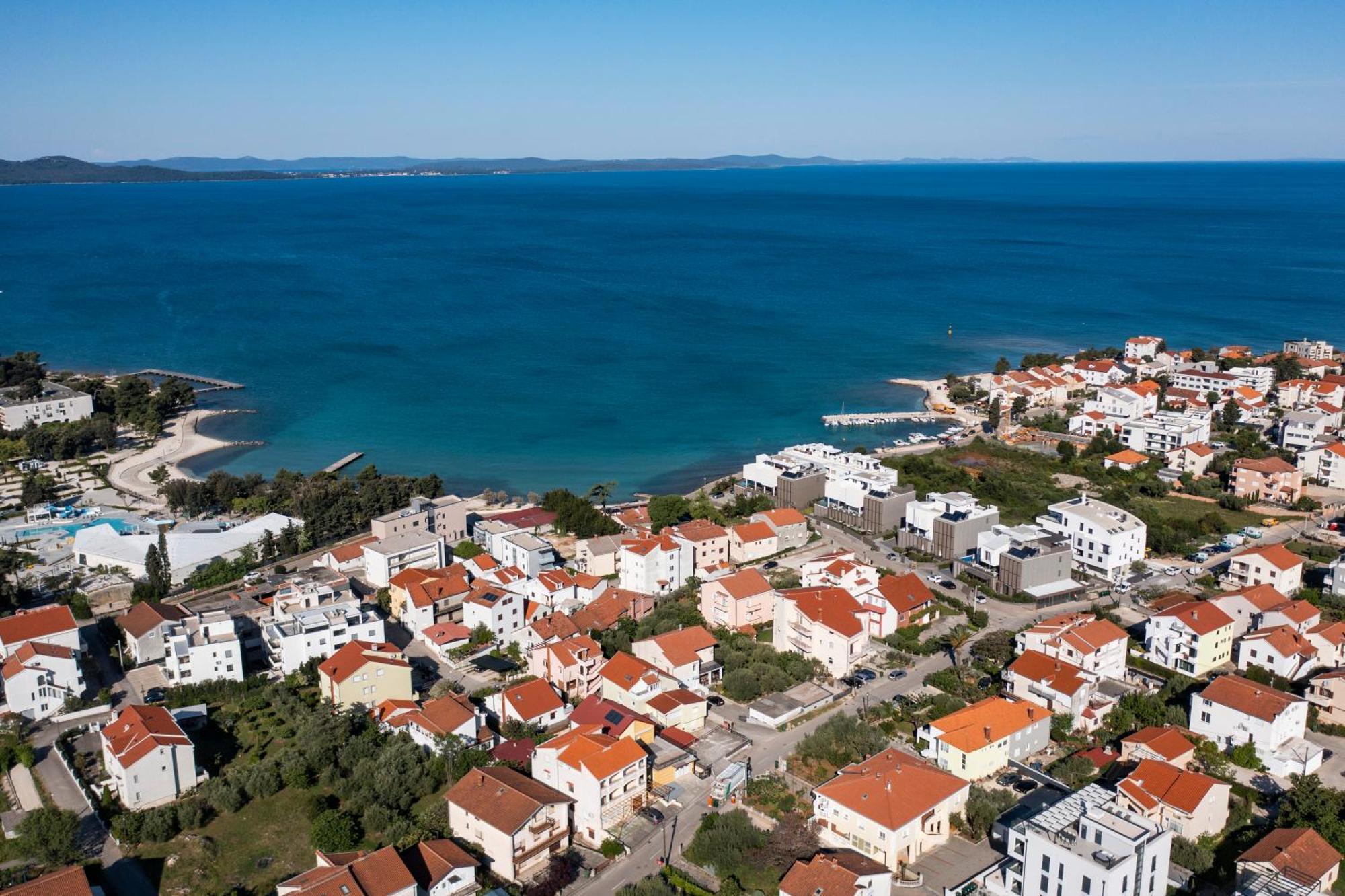 Family Apartments Zadar - Ryanair Exclusive المظهر الخارجي الصورة